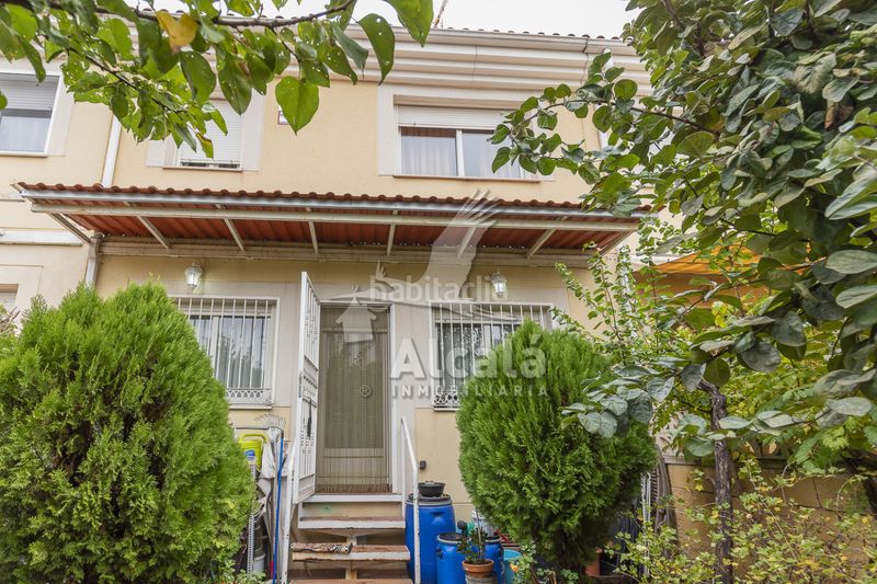Foto af3f4abf-7684-4d68-8166-b23936ee86dc. Casa amb calefacció aparcament a Camarma de Esteruelas