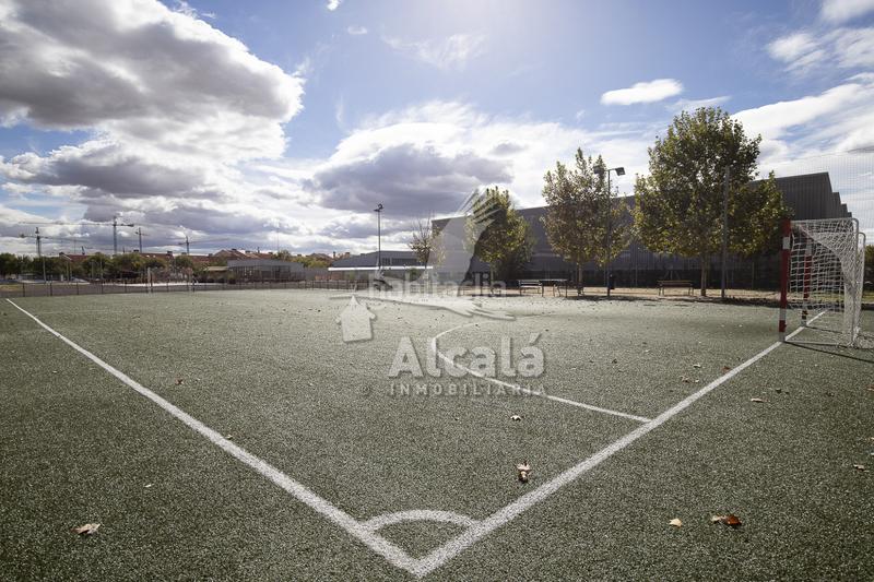 Foto 4a674cc1-9030-4058-8b06-ba8da30a5bfe. Pis amb calefacció aparcament piscina a Los Hueros Villalbilla