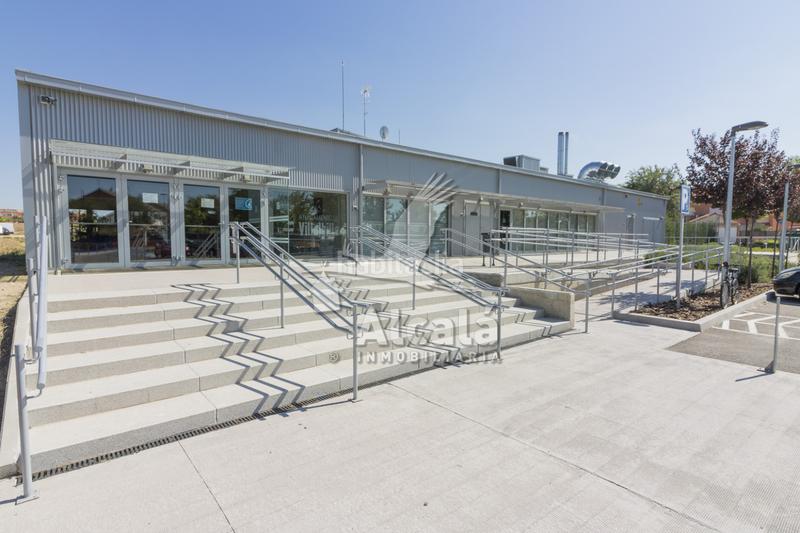 Foto 4c8409d6-ffb3-4fa3-ab0c-11d1f9ac892f. Pis amb calefacció aparcament piscina a Los Hueros Villalbilla