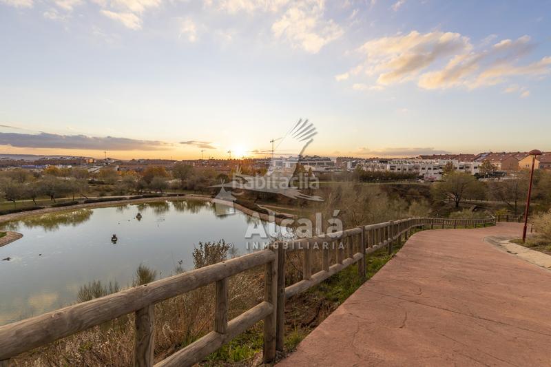 Foto 99852959-20f4-4aab-944e-311823881b1b. Pis amb calefacció aparcament piscina a Los Hueros Villalbilla