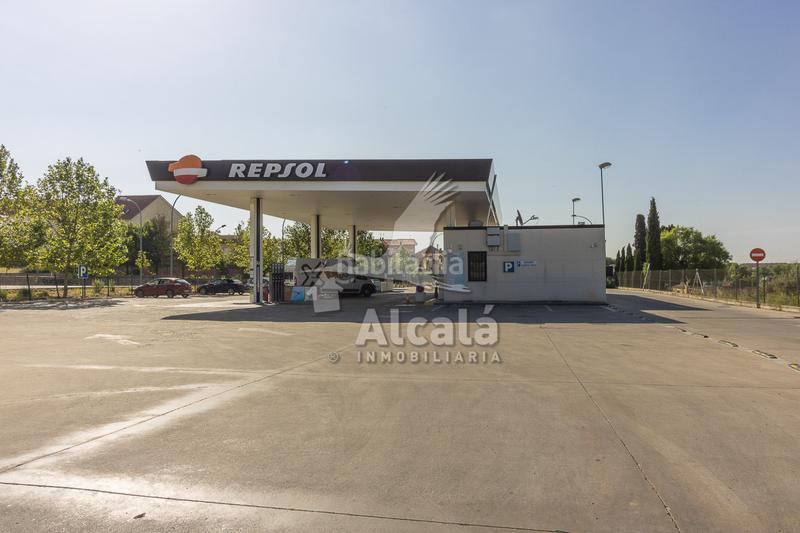 Foto 3369e381-1a9a-4993-ad0b-e6a152c85931. Casa bifamiliare con riscaldamento parcheggio in Pioz