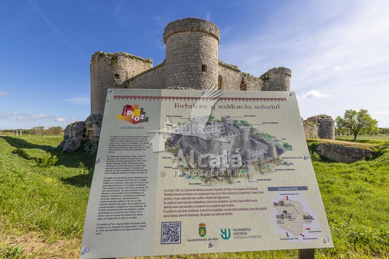 Foto 77540d32-7ef5-40cb-afe6-9d5253d21499. Casa bifamiliare con riscaldamento parcheggio in Pioz