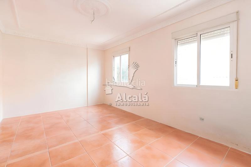 Foto 8f5301cc-b931-46cb-95cd-fc85a7b4eec6. Casa bifamiliare con riscaldamento parcheggio in Pioz