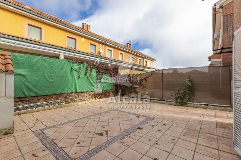 Foto b3d495be-deeb-4844-ab90-6d7eac2409cf. Casa bifamiliare con riscaldamento parcheggio in Pioz