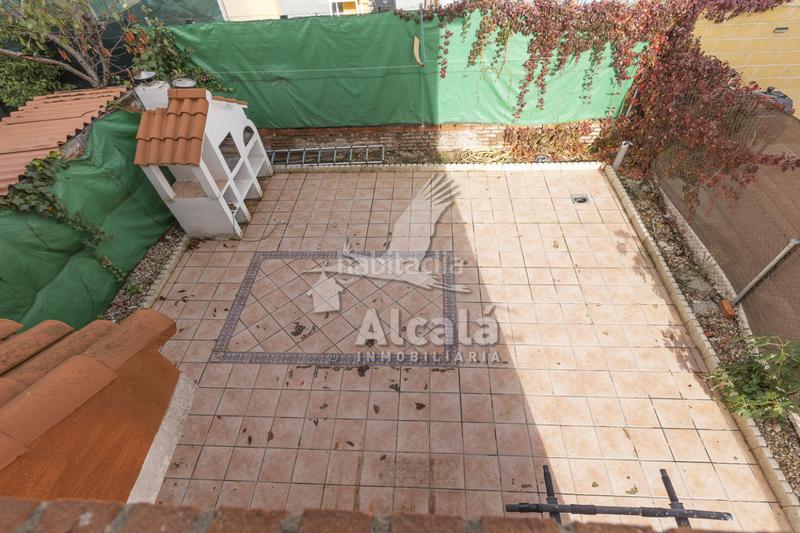 Foto e4d8d3c3-fd2b-4ba2-aefb-39aafdee4d31. Casa bifamiliare con riscaldamento parcheggio in Pioz