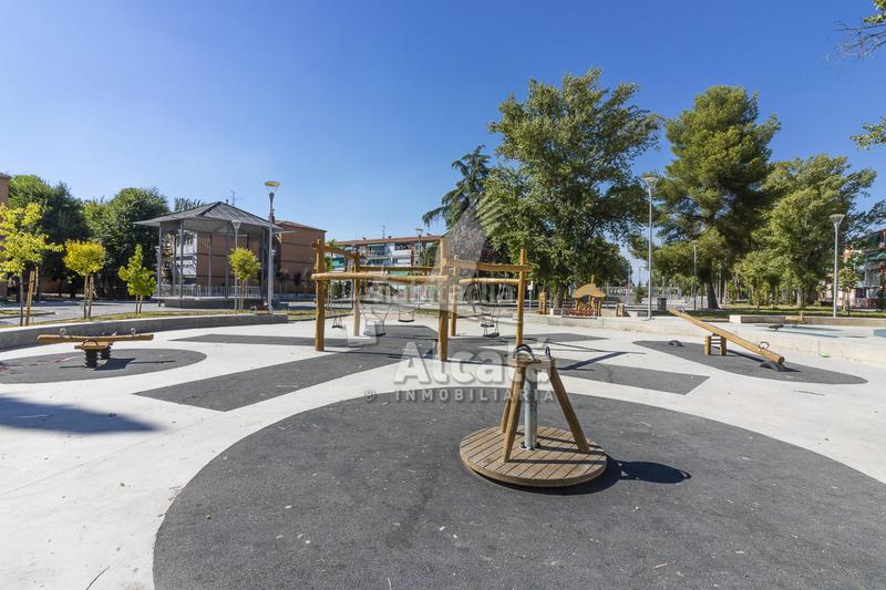 Foto 7d5db523-0117-47b2-b81a-3a5530ede648. Pis amb calefacció a Reyes Católicos Alcalá de Henares