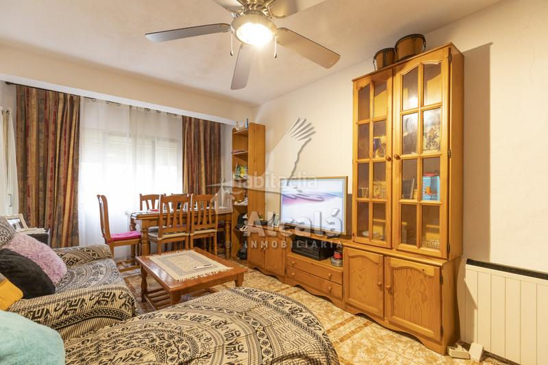 Foto 0ecf70bf-4ad5-414c-92e0-bb13b94107dc. Appartement avec chauffage dans Reyes Católicos Alcalá de Henares