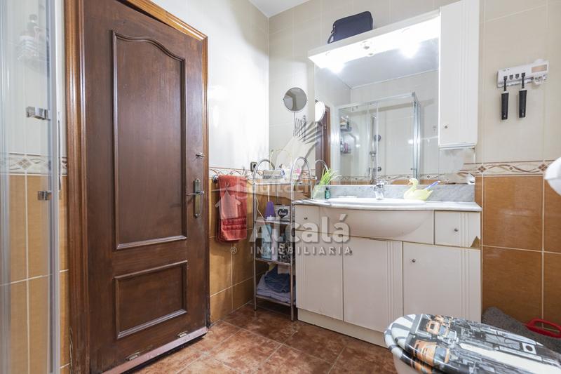 Foto 2bda01d5-9672-457e-9e30-74566276dd1f. Appartement avec chauffage dans Reyes Católicos Alcalá de Henares