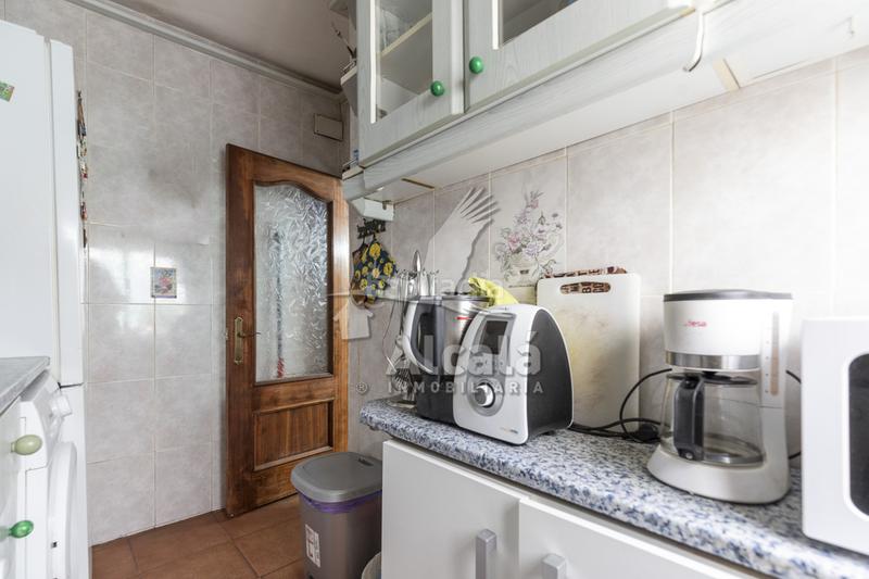 Foto a506ed76-ac1b-4df6-abf5-f625786b8039. Appartement avec chauffage dans Reyes Católicos Alcalá de Henares