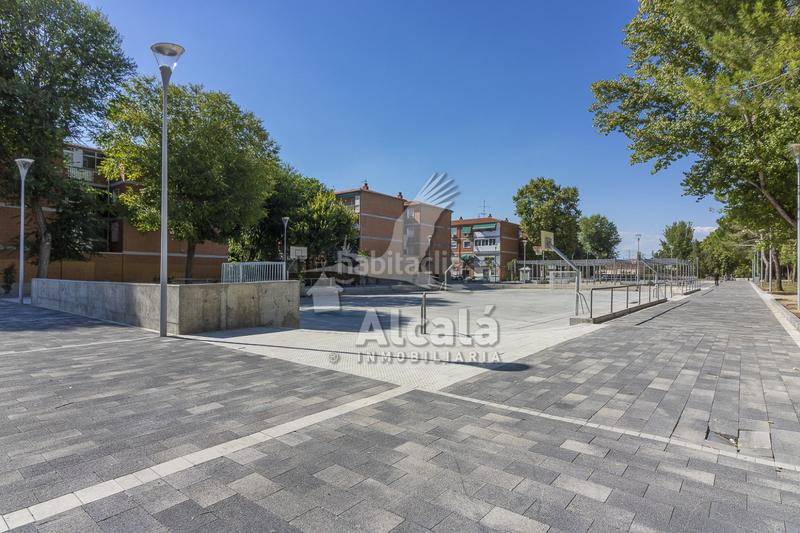 Foto df44e6c6-1f60-4399-9a59-0512c3191023. Appartement avec chauffage dans Reyes Católicos Alcalá de Henares