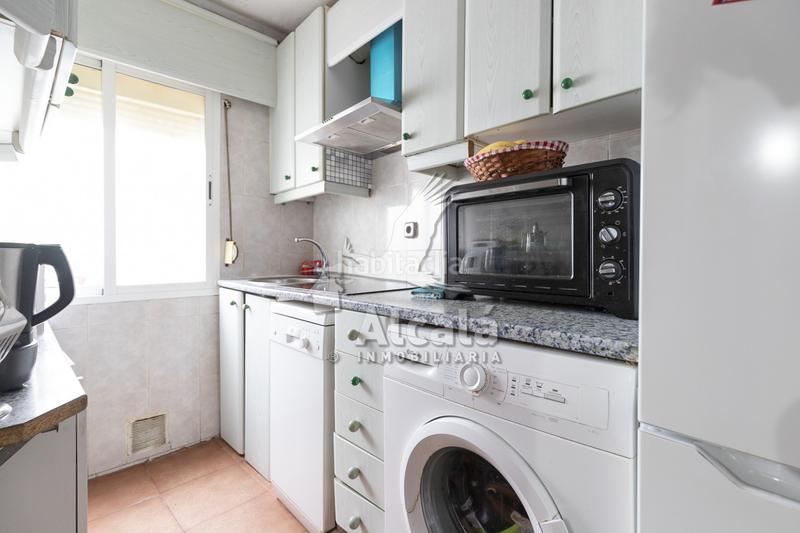 Foto e25e2df1-0a69-41bf-a9c0-ba7ac2219161. Appartement avec chauffage dans Reyes Católicos Alcalá de Henares