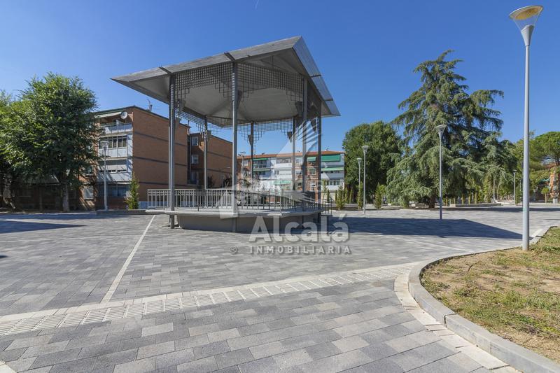 Foto fedff647-9483-4f24-9ded-7950115b18a9. Appartement avec chauffage dans Reyes Católicos Alcalá de Henares