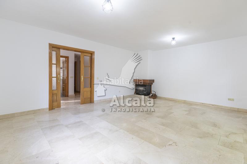 Foto 8f4e39d6-752f-47cf-a875-4f5aa5fad53b. Maison avec chauffage parking dans Loeches