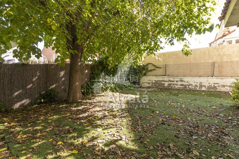 Foto f595a5e2-b604-449e-9433-51eb60ed97fa. Maison avec chauffage parking dans Loeches