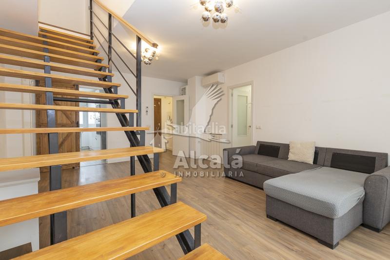 Foto 173c4387-3836-4d77-845e-cfff22567c1c. Etagenwohnung mit heizung parking in Villalbilla pueblo Villalbilla