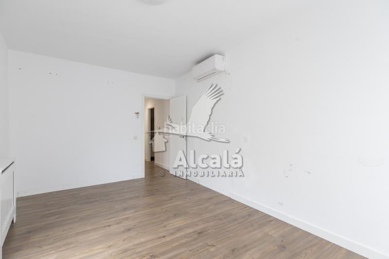 Foto 1bc62785-85e3-4100-83bb-cd15b4290e0a. Etagenwohnung mit heizung parking in Villalbilla pueblo Villalbilla