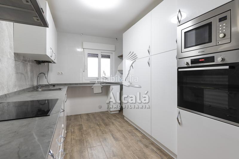 Foto 7d45095c-0e8b-4eac-86b5-bd91757f142d. Etagenwohnung mit heizung parking in Villalbilla pueblo Villalbilla