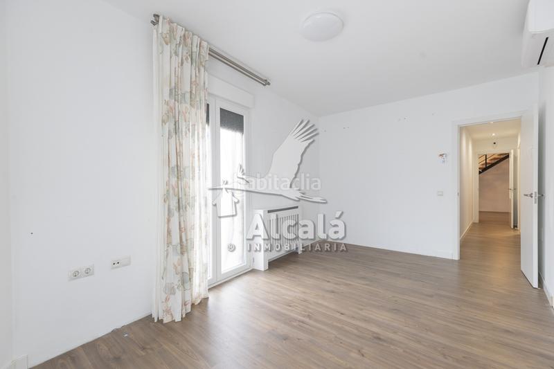 Foto d53943cc-7b2a-4e75-882d-f15151411707. Etagenwohnung mit heizung parking in Villalbilla pueblo Villalbilla