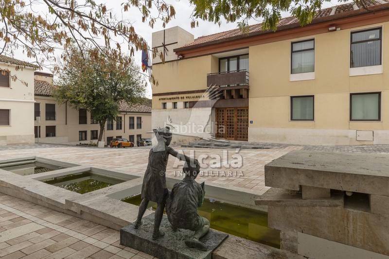 Foto d9a2ee62-96ee-4eff-9c35-dcc72a0f22af. Etagenwohnung mit heizung parking in Villalbilla pueblo Villalbilla