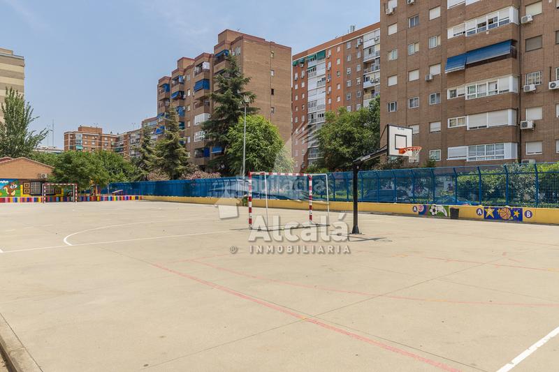 Foto aa3a9f02-916b-4033-a237-187a2d9ecc63. Appartamento con riscaldamento parcheggio in Caballería Española Alcalá de Henares