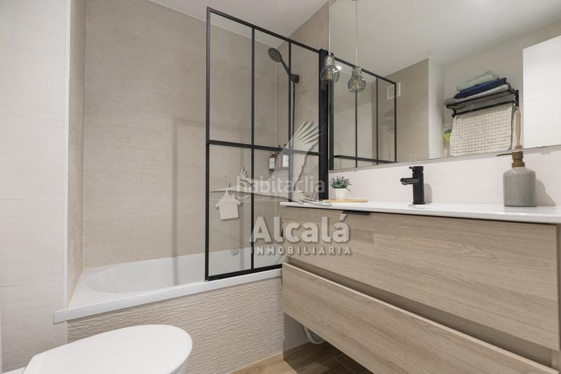 Foto 48d24304-76d9-4ff1-ac87-aab58b12040e. Appartamento con riscaldamento in Reyes Católicos Alcalá de Henares
