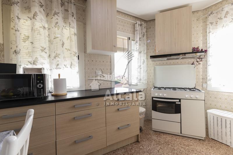 Foto f4aacf9c-277c-4d38-83b2-701062d536f9. Pis amb calefacció a Estación-Parque O´Donnell Alcalá de Henares