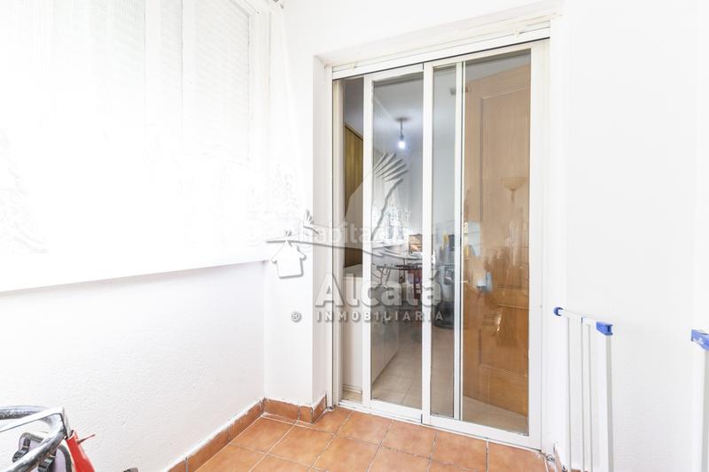 Foto 5f2f41e7-fa1d-4a98-b08c-ac58edbfa08b. Casa adosado cerca del centro de galapagos en Galápagos