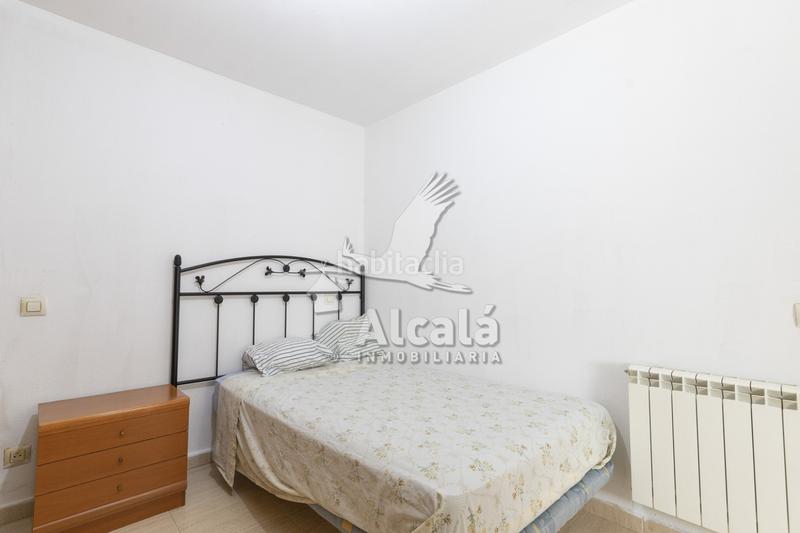 Foto fa9508ac-fdae-4c30-8845-1274c4d5949a. Casa adosado cerca del centro de galapagos en Galápagos