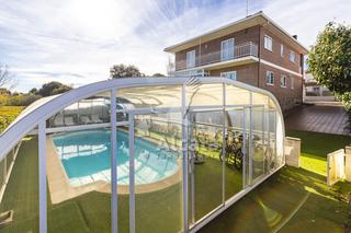 Casa en Torrejón del Rey. Gran chalet independiente en torrejón del rey