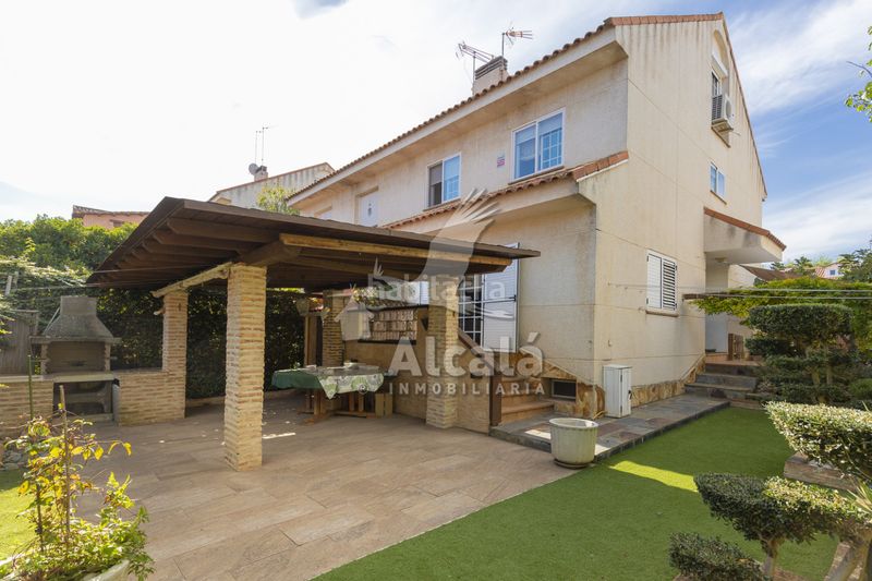Foto 58e9785e-7b19-44e4-aa54-2a44a0bce49d. Casa amb calefacció a Loeches