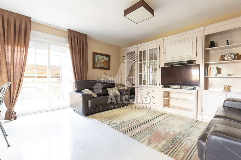 Foto f34d5618-5b8b-48c3-ba58-a24df90d01a5. Casa amb calefacció a Loeches