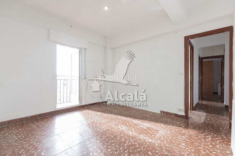 Piso exterior con terraza y vistas despejadas 3 dormitorios muy luminoso en Madrid - Imagen 6