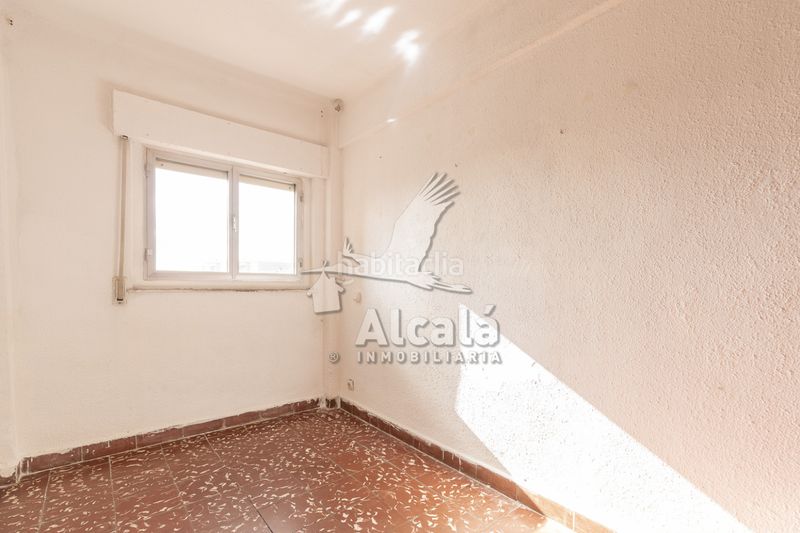 Piso exterior con terraza y vistas despejadas 3 dormitorios muy luminoso en Madrid - Imagen 46