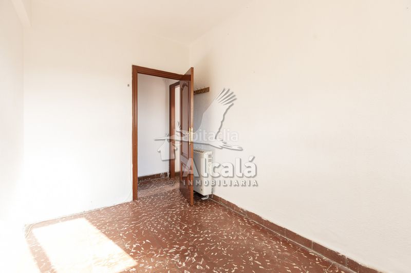 Piso exterior con terraza y vistas despejadas 3 dormitorios muy luminoso en Madrid - Imagen 40