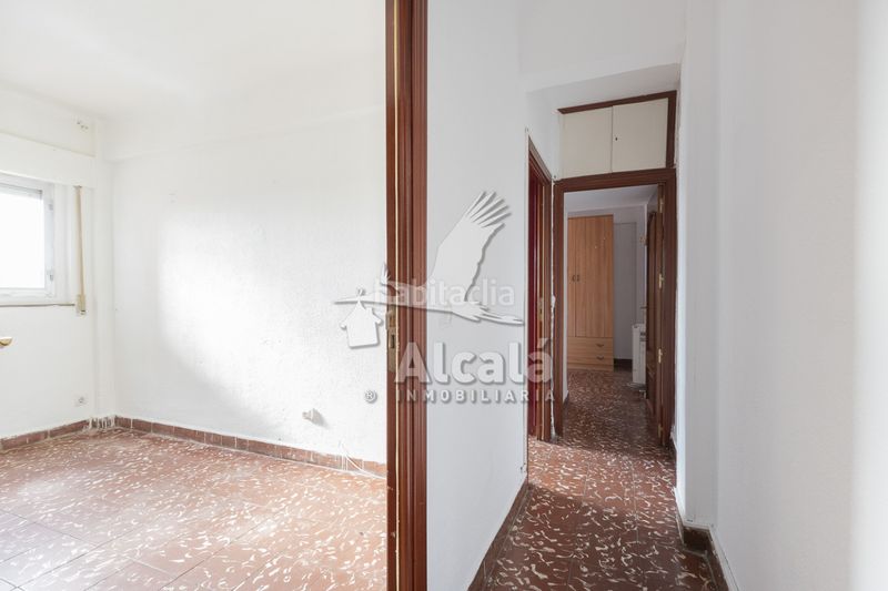 Piso exterior con terraza y vistas despejadas 3 dormitorios muy luminoso en Madrid - Imagen 37