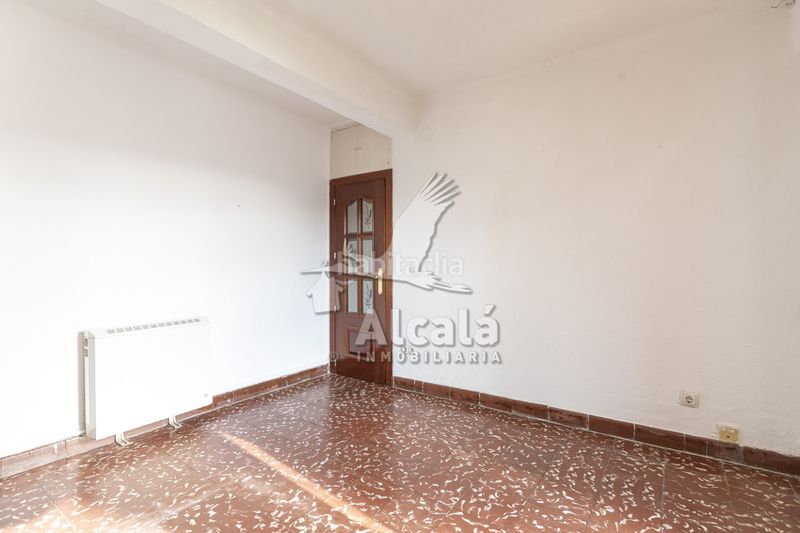 Piso exterior con terraza y vistas despejadas 3 dormitorios muy luminoso en Madrid - Imagen 13