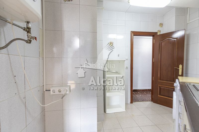 Piso exterior con terraza y vistas despejadas 3 dormitorios muy luminoso en Madrid - Imagen 24