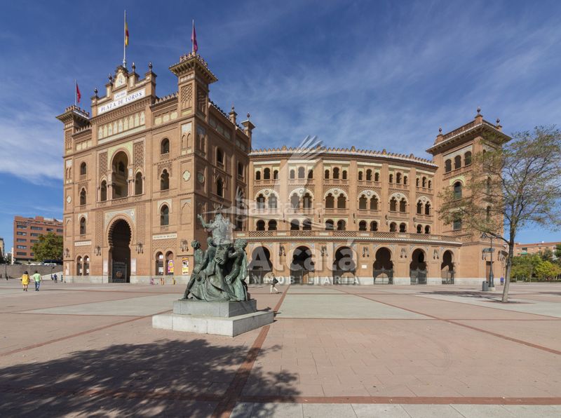 Piso exterior con terraza y vistas despejadas 3 dormitorios muy luminoso en Madrid - Imagen 36