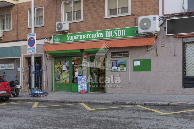 Piso exterior con terraza y vistas despejadas 3 dormitorios muy luminoso en Madrid - Imagen 65