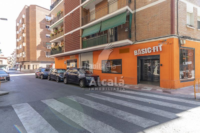Foto 62858949-17fa-4d05-82b1-6d1ad141e4d2. Pis amb calefacció a Val Alcalá de Henares