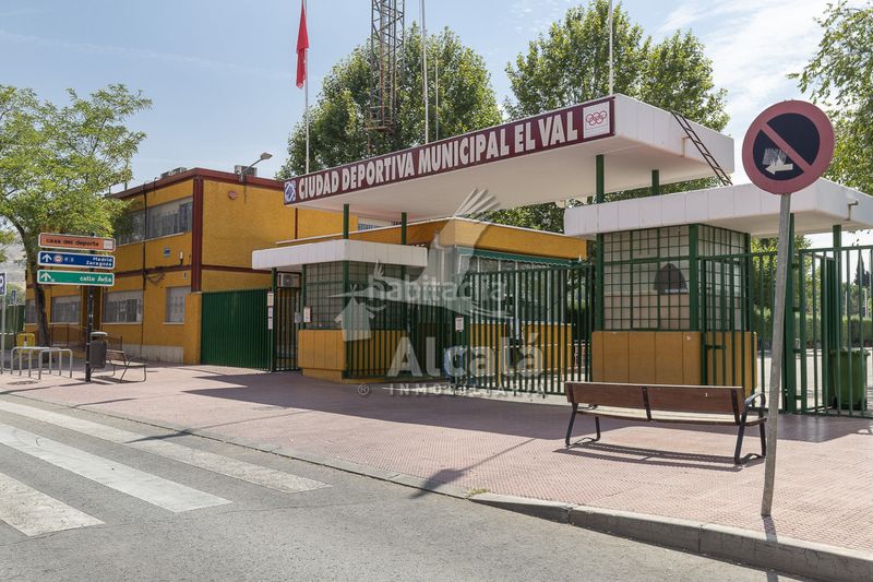 Foto e658a65d-6f1e-4a93-bca8-bc1720340d4a. Pis amb calefacció a Val Alcalá de Henares