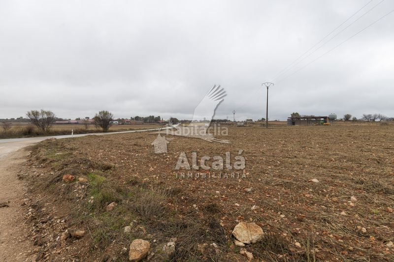 Foto 8a7779fa-6122-4720-b3ba-54b91dcd6ee6. Finca rústica a Pezuela de las Torres