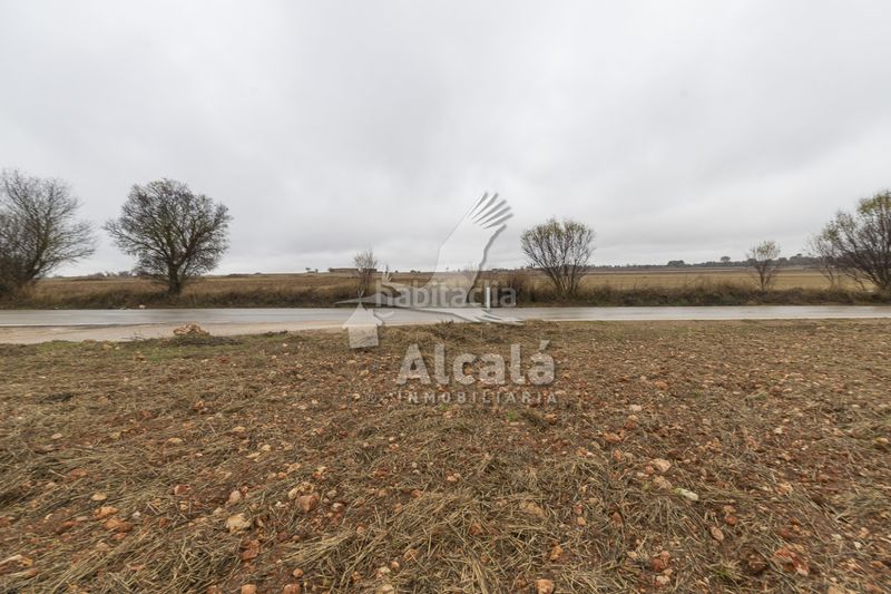 Foto b14bd397-3828-45de-9d38-88b4991a916b. Finca rústica a Pezuela de las Torres