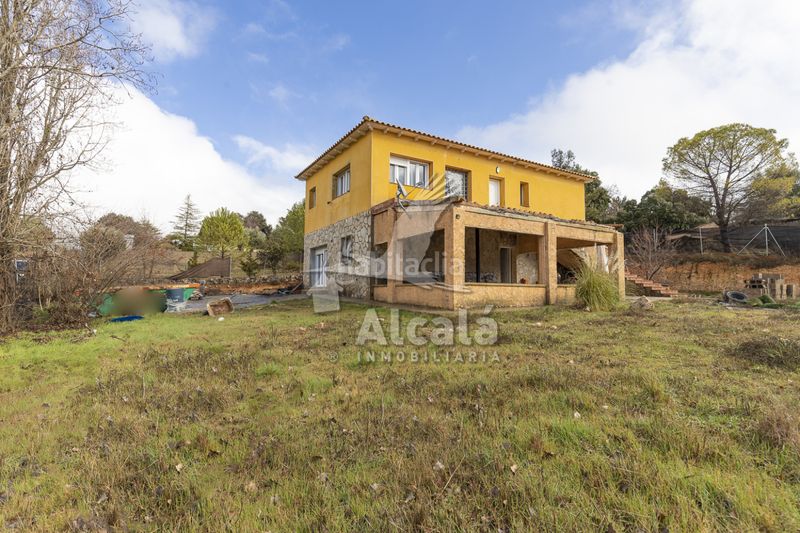 Foto 44ccb9d8-78a0-43c7-be11-e57a0358526f. Casa amb calefacció piscina a Hontoba