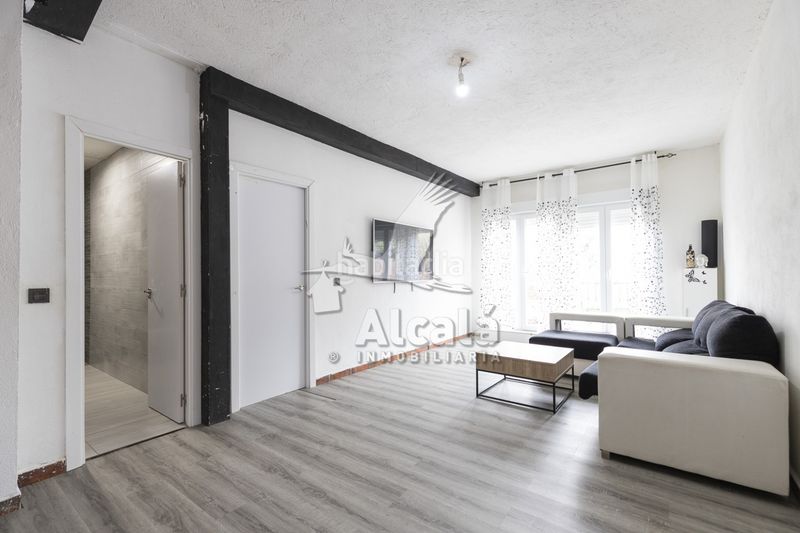 Foto 4c146a69-7280-4380-aa04-009c3f7edbdb. Casa amb calefacció piscina a Hontoba