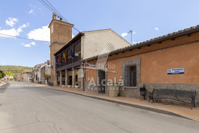 Foto 4d8c680e-82aa-4670-b55f-a98f80650e66. Casa amb calefacció piscina a Hontoba