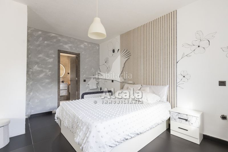 Foto 6f574d39-e65d-49e0-814b-7a1c9b38bb34. Casa amb calefacció piscina a Hontoba