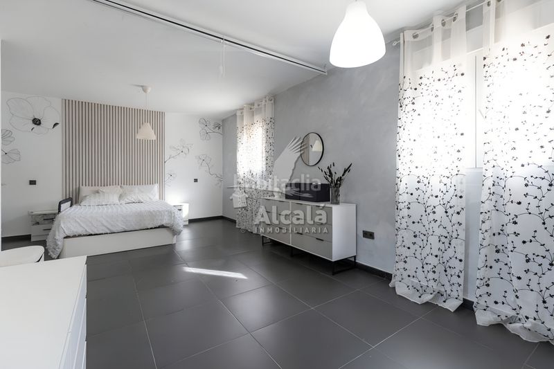 Foto 9ca8668d-a8ef-451e-8612-001843534708. Casa amb calefacció piscina a Hontoba