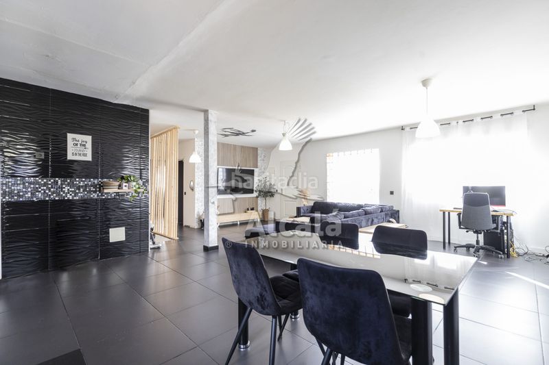 Foto d350c0ef-916a-4cb7-891d-2119091ac1b5. Casa amb calefacció piscina a Hontoba