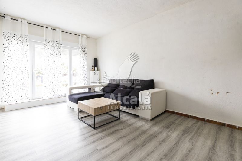 Foto d773a195-9083-4e7e-96e9-317b623b0274. Casa amb calefacció piscina a Hontoba